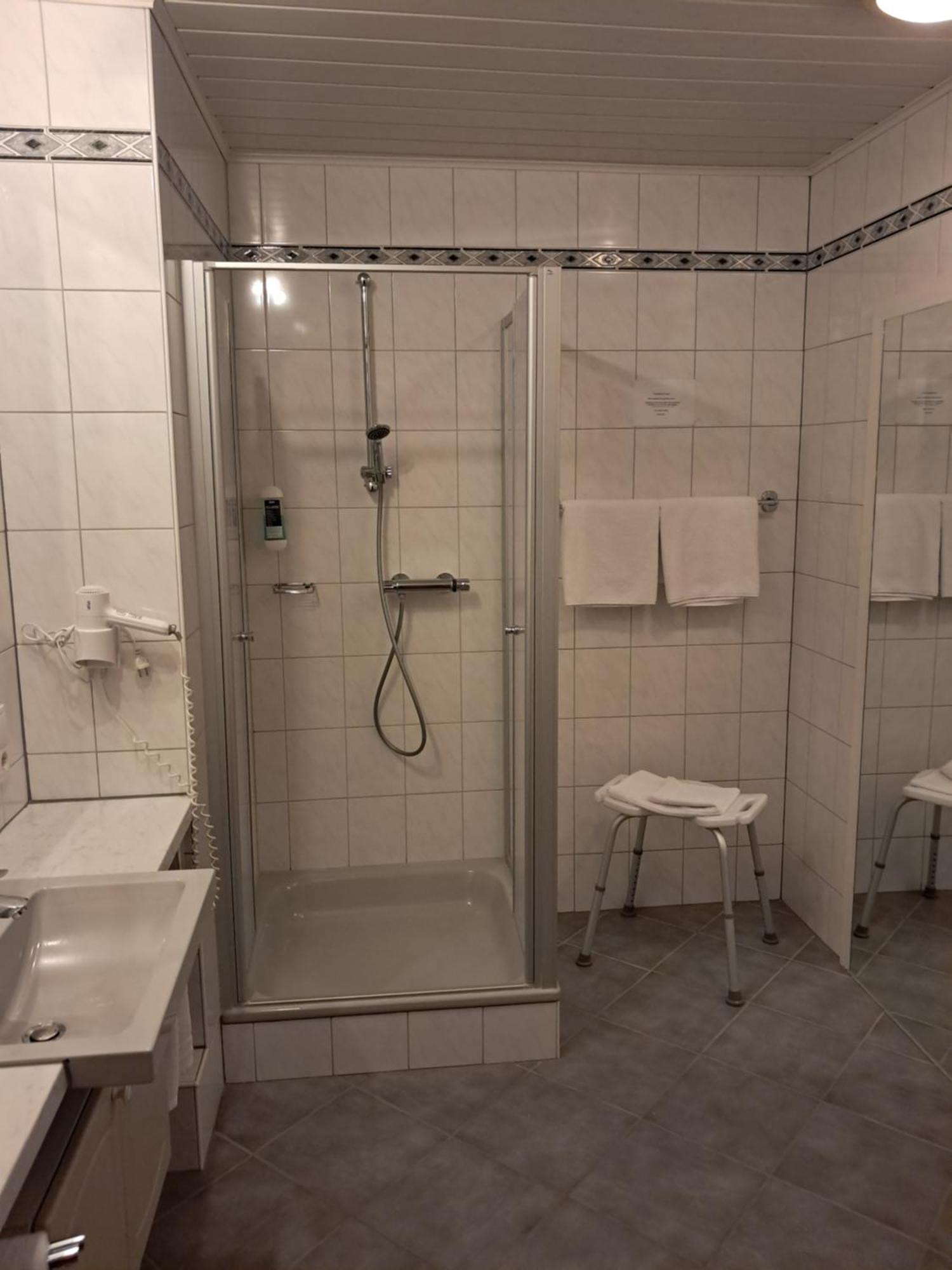 Hotel Diekgerdes, Cloppenburg Extérieur photo